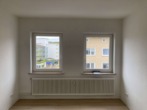 Wohnzimmer - Schönes und ruhiges Wohnen in einer 2-Zimmer Wohnung zum 01.08!