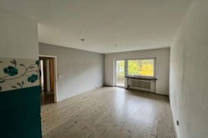 Schöne 4-Zimmer Wohnung mit 2 NKM-Erlass Renovierungsbonus!, Himmelsberg 51, 29229 Celle, Etagenwohnung