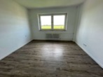 Schlafzimmer - Freuen Sie sich auf Ihr neues Zuhause – sehr schöne 3-Zi-Wohnung mit Loggia in Duisburg-Mündelheim