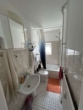 Badezimmer - Charmante 2-Zimmer-Wohnung in der Gutenbergstraße, Neumünster