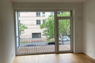 Modernes und ruhiges Wohnen in zentraler Lage in einer 2-Zimmer Wohnung zum 16.08!, Am Winterhafen 1a, 28217 Bremen, Etagenwohnung