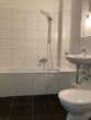 Innenliegendes Wannenbad - Schöne helle 2-Zimmer-Wohnung im Herzen von Kiel-Wellingdorf
