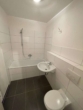 Badezimmer - Ihre schöne neue 3-Zimmerwohnung mit Balkon in Grevenbroich!