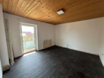 Foto - 3 Kaltmieten frei! Renovierungsbedürftige große 3-Zimmer Whg in Hameln