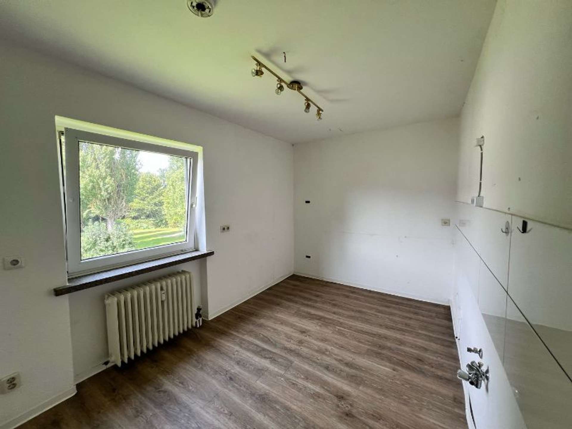 Ihr neues Zuhause – Geräumige 5-Zimmer Wohnung in Celle, Talweg 25, 29229 Celle, Etagenwohnung