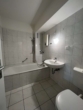 Badezimmer - Freundliche 2-ZW -in Mülheim an der Ruhr top City-Lage!