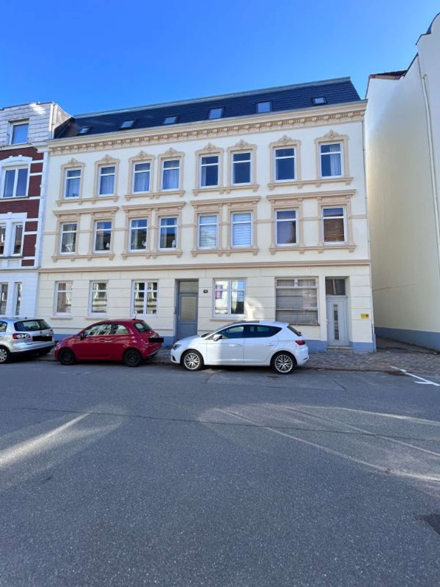 Helle 3-Zimmer-Wohnung mit Einbauküche und großem Badezimmer, bezugsfrei ab 01.10.2026, Brixstraße 15, 24943 Flensburg, Etagenwohnung