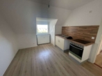 Küche - Lichtdurchflutete Dachgeschosswohnung im Stadtteil Westliche Höhe – Nachmieter ab dem 01.09.2026