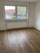 Schlafzimmer - 2-Zimmerwohnung mit Balkon und Dusche!