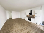Wohnzimmer - Erstbezug – Moderne, funktionale 1-Zi-LOFT-Wohnung im EG mit kleinem Gartenanteil