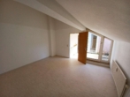 Schlafzimmer Bild 1 - Helle Maisonette-Wohnung sucht neuen Mieter! (WBS erforderlich)