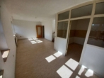 Wohnzimmer Bild 3 - Helle Maisonette-Wohnung sucht neuen Mieter! (WBS erforderlich)