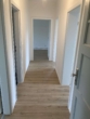Flur - Schicke 2,5-Zimmerwohnung mit EBK!