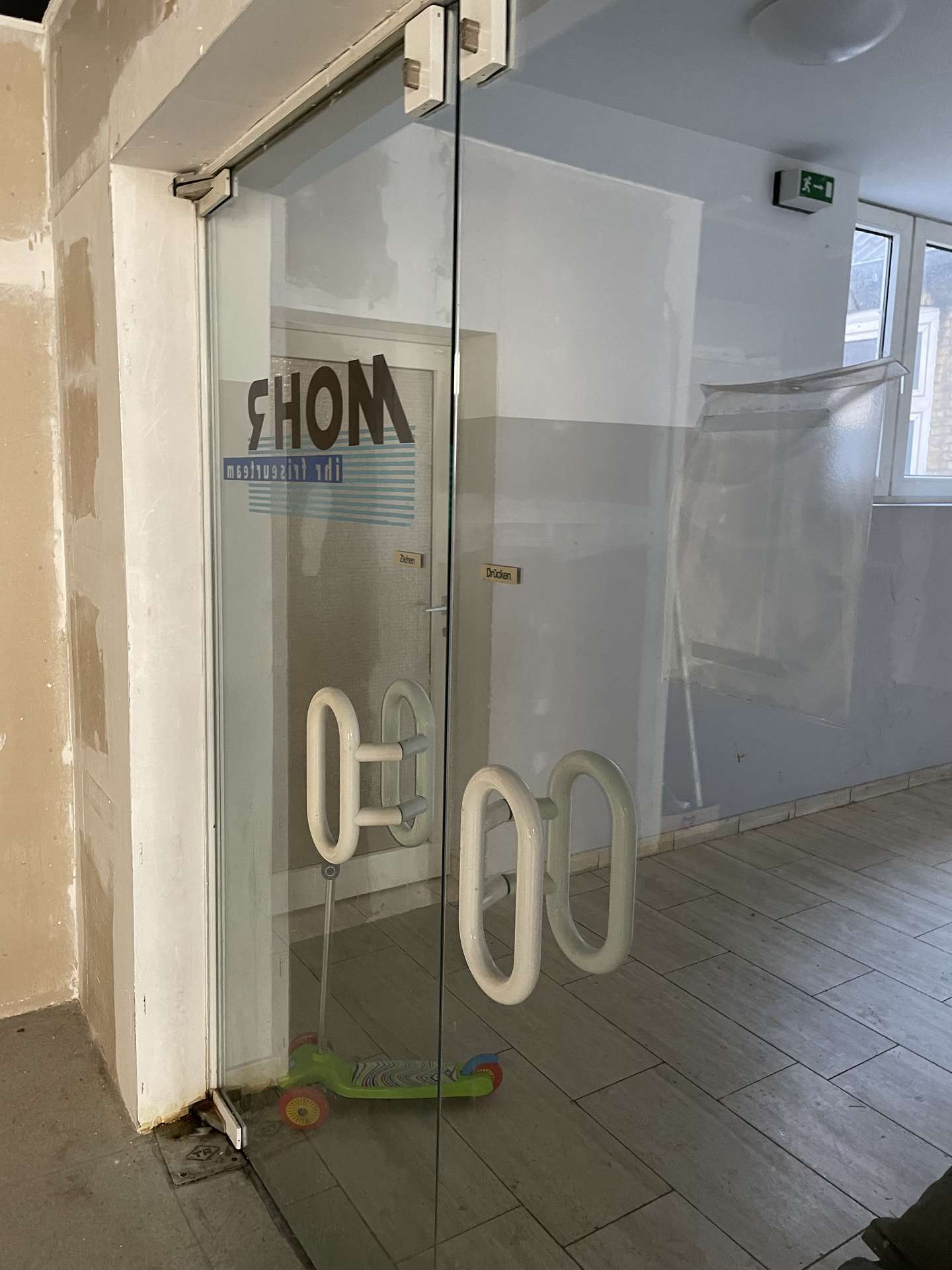 Gewerbefläche für Kreative!, Friedrichstraße 18, 25746 Heide, Bürohaus
