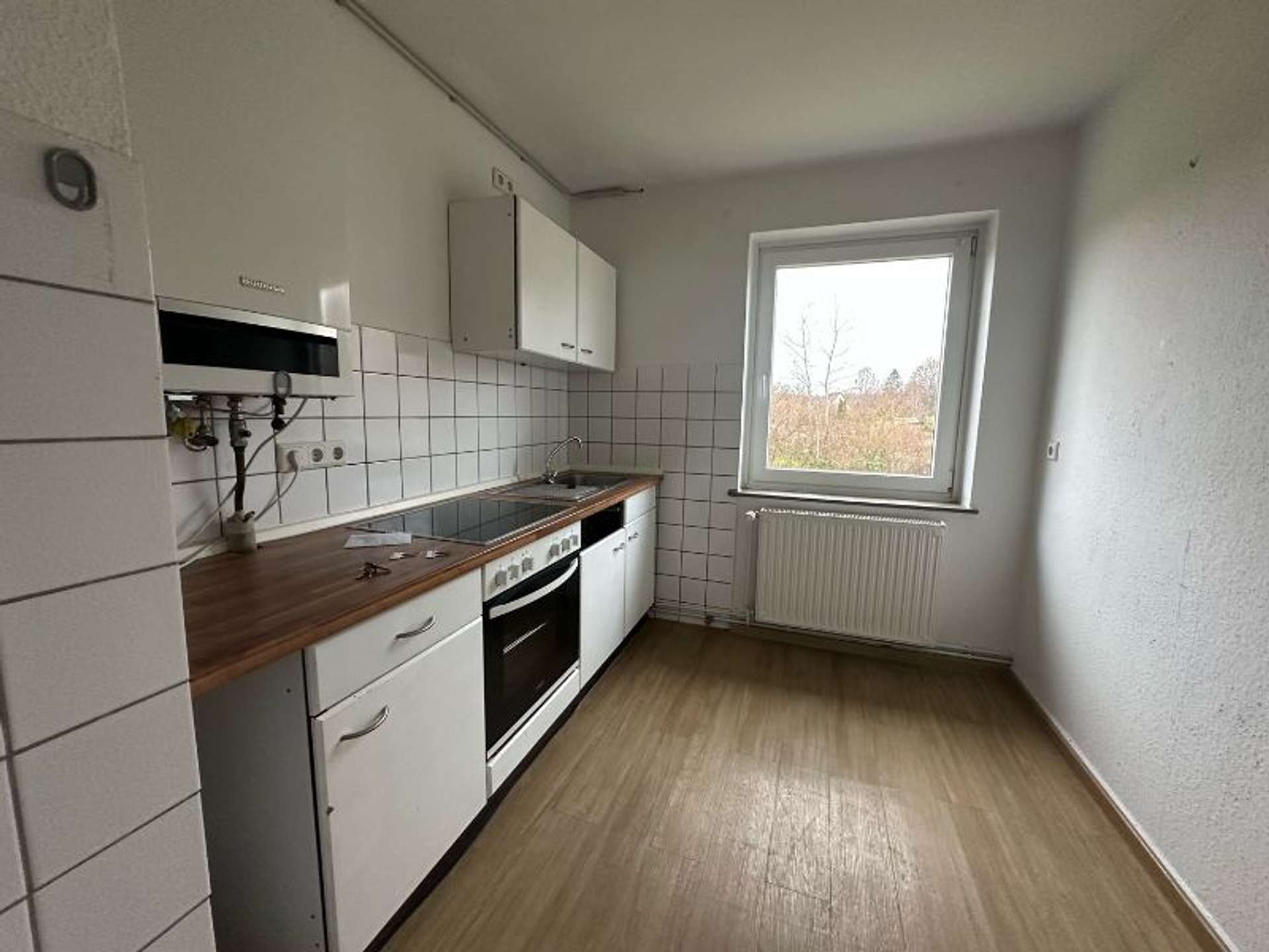 Gepflegte 2-Zimmer Wohnung mit EBK, Hauenriede 8, 29525 Uelzen, Etagenwohnung