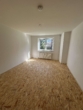 Schlafzimmer - Stadtnahe 3‑Zimmer‑Erdgeschosswohnung mit Balkon und Gestaltungsspielraum zum 01.05.2026