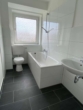 Badezimmer - Familienfreundliche 3-ZW mit Loggia – Mündelheimer Höhe!