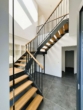 Treppe - Blick über die Dächer Offenbachs – Penthouse-Wohnung mit großzügiger Dachterrasse