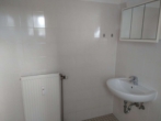 Badezimmer - !!! Tolle 1-Zimmer-Wohnung im DG !!!