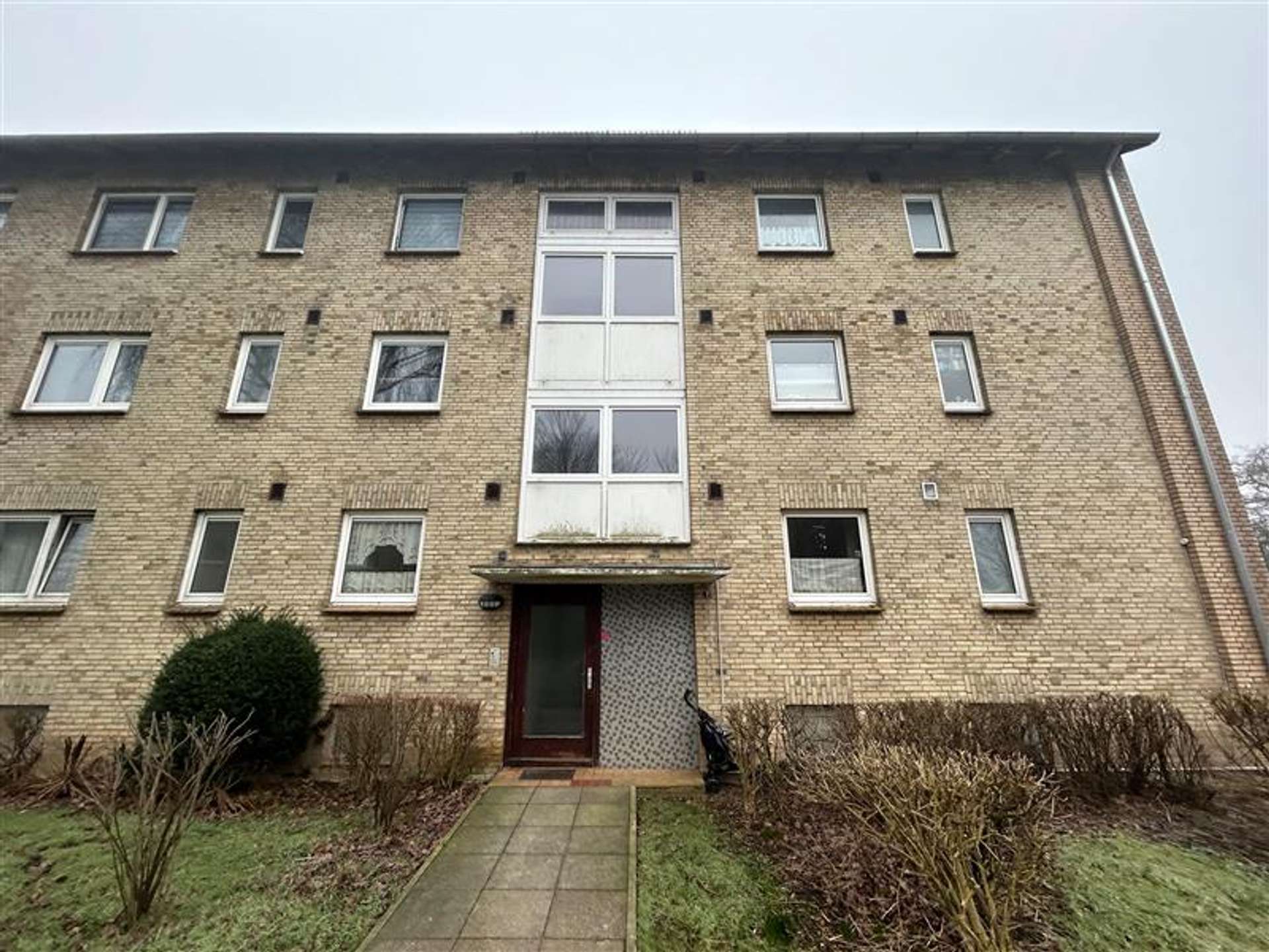 Moderne, helle 3-Zimmer-Wohnung mit Balkon in Engelsby – stilvoll ausgestattet & ab 01.06.2026, Richard-Wagner-Str. 7, 24943 Flensburg, Etagenwohnung