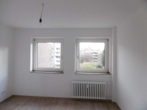 Schlafzimmer - Ihr neues zu Hause- 3-Zimmerwohnung mit Loggia in Duisburg-Mündelheim!