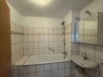 Badezimmer - Gemütliche 2-Zi-Whg mit 65 m² in ruhiger Lage von Bochum – Ideal für Singles oder Paare!