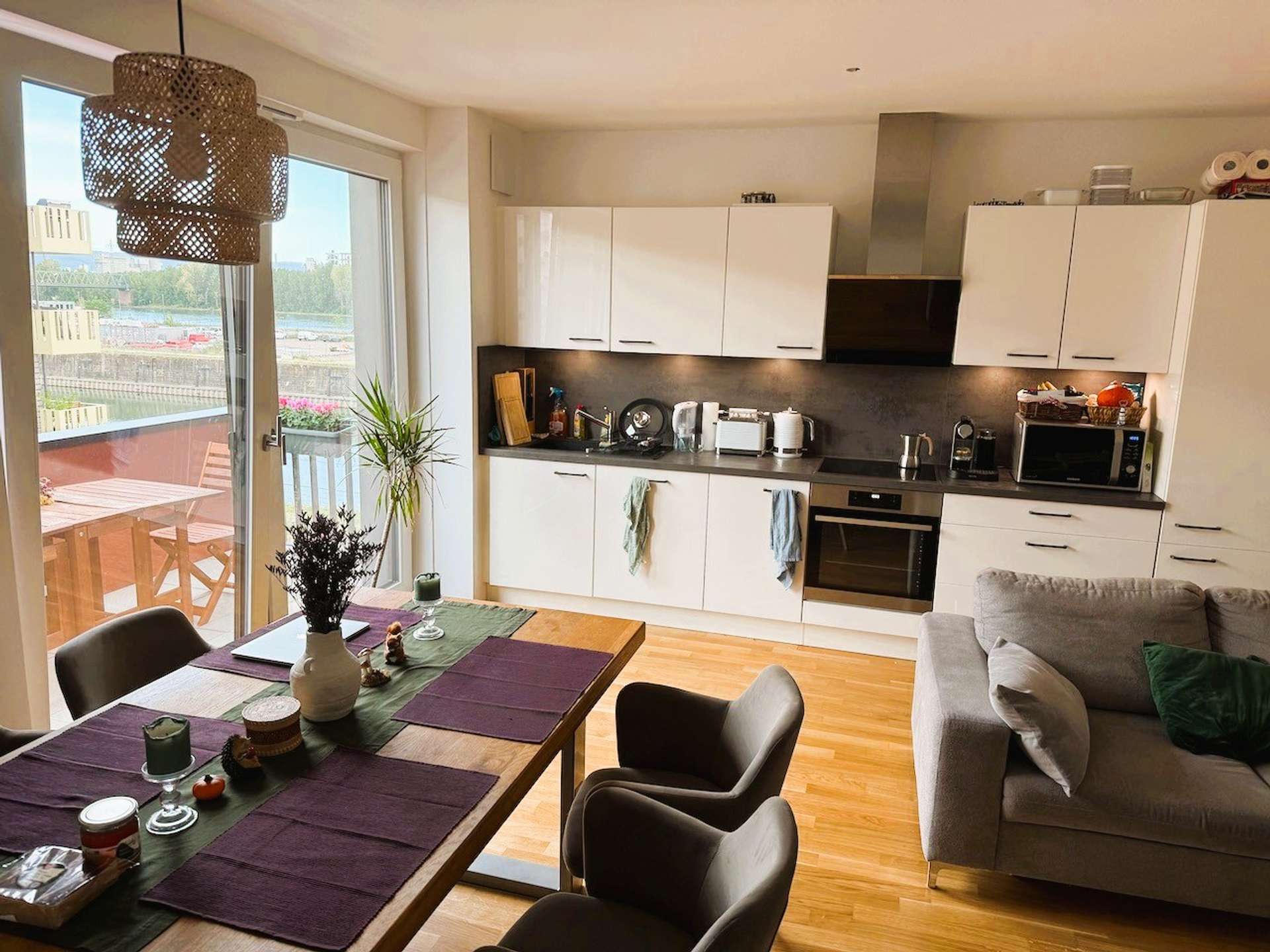 !!! Mainz Zollhafen – Leben direkt am Wasser – helle 3-ZW !!!, Fischerhof 7, 55120 Mainz, Etagenwohnung