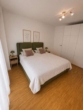 Schlafzimmer - Modern geschnittene 3-Zimmer-Wohnung mit Balkon und Einbauküchen-Option