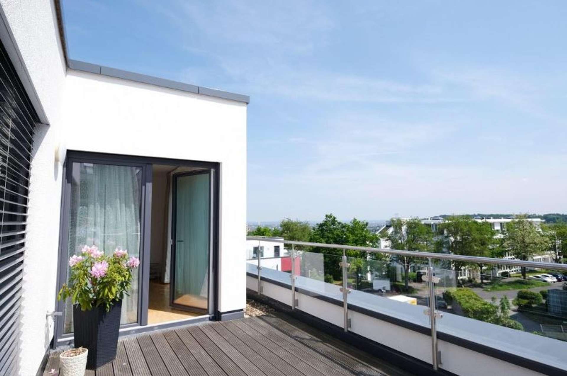 Modern geschnittene 3-Zimmer-Wohnung mit Balkon und Einbauküchen-Option, Josef-Wirmer-Straße 13, 53123 Bonn, Etagenwohnung