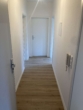 Flur - Schöne, renovierte 2,5-Zimmerwohnung mit EBK!