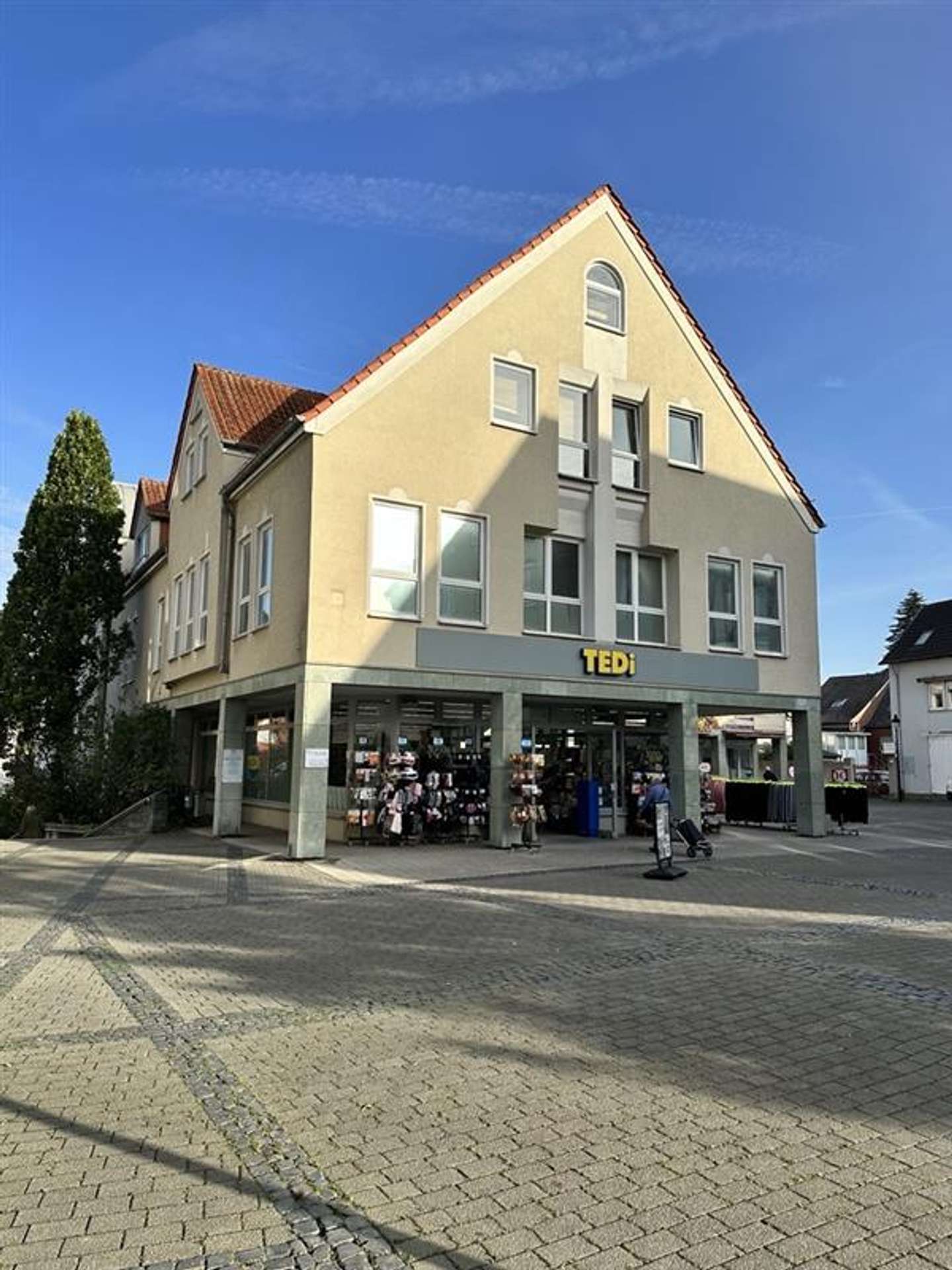 Attraktive Praxis- oder Bürofläche in zentraler Lage von Werl – Neuer Markt 9–13, Neuer Markt 13, 59457 Werl, Bürohaus