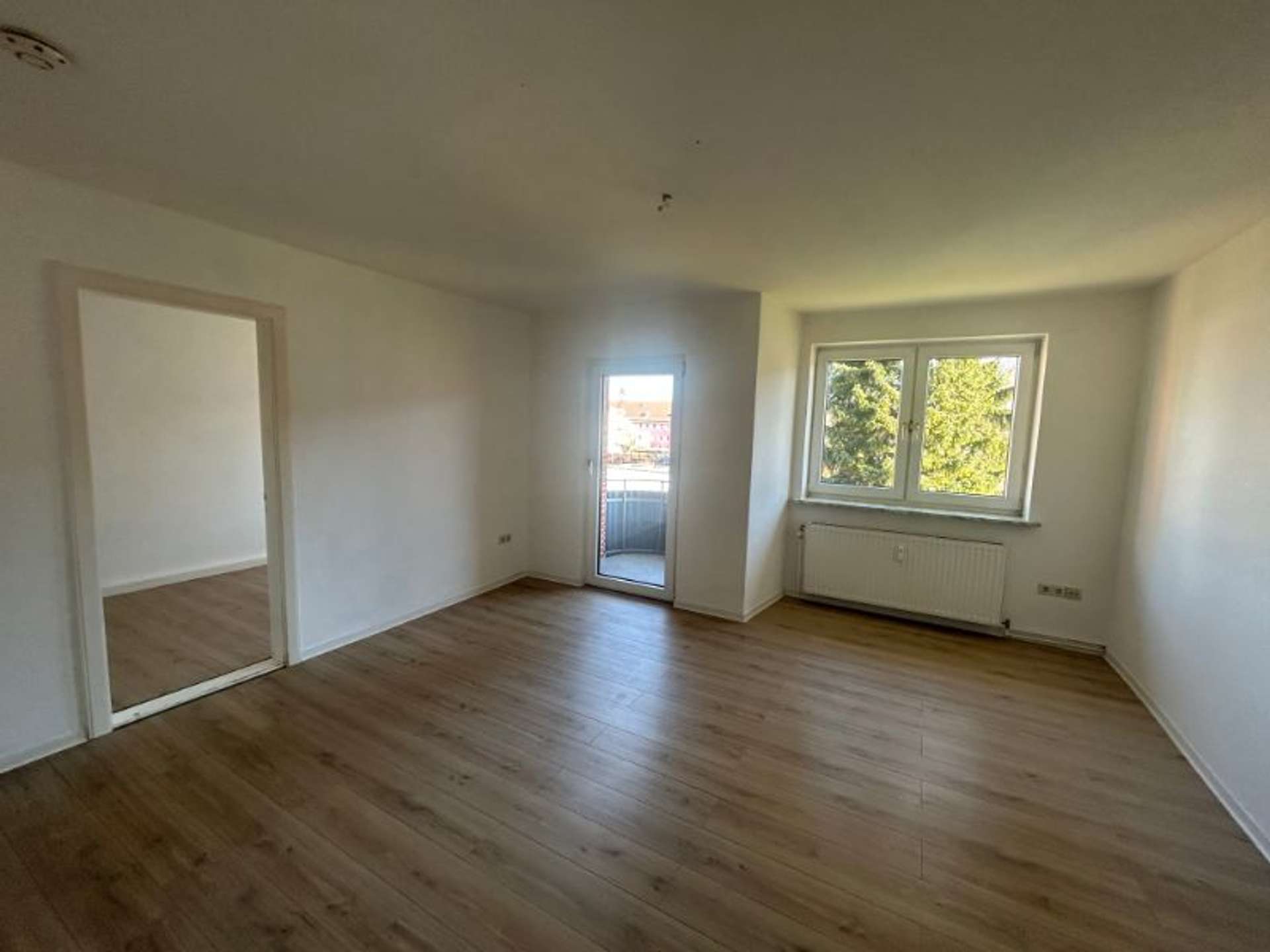 Nachmieter gesucht für moderne 3,5‑Zimmer‑Wohnung mit Balkon zum 01.04.2026, Mürwiker Straße 8, 24943 Flensburg, Etagenwohnung