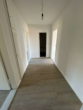 Flur - Moderne 3-Zimmer-Wohnung mit stilvollem Bad und Einbauküche und Balkon zum 16.07.2025 vermietbar!