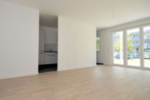 „3-Zimmer Wohnung inkl. Balkon“, Martin-Riesenburger-Straße 44, 12627 Berlin, Etagenwohnung