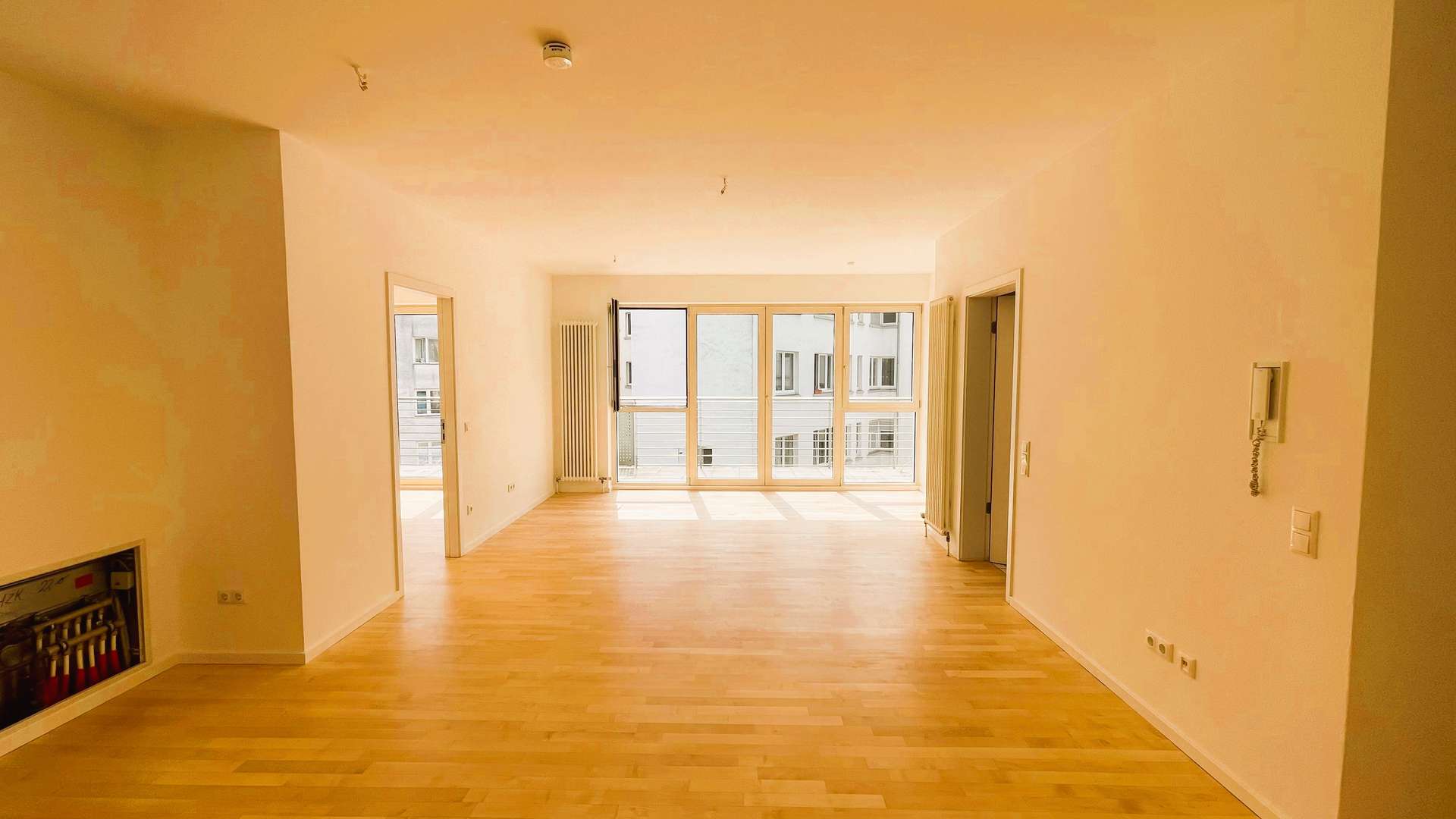 !!! Frisch renovierte 3ZW mit Balkon im Zentrum !!!, Schottstraße 2, 55116 Mainz, Etagenwohnung