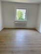 Schlafzimmer - Helle, gepflegte 2-Zimmer-Wohnung zum 16.07. zu vermieten!