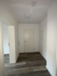Flur Blick Eingangstüre - Moderne 4-Zi Wohnung mit offener Küche & großer Terrasse
