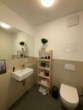 Groß geschnittene 3-Zimmer-Wohnung - für die junge Familie - Bonn - Gäste-WC