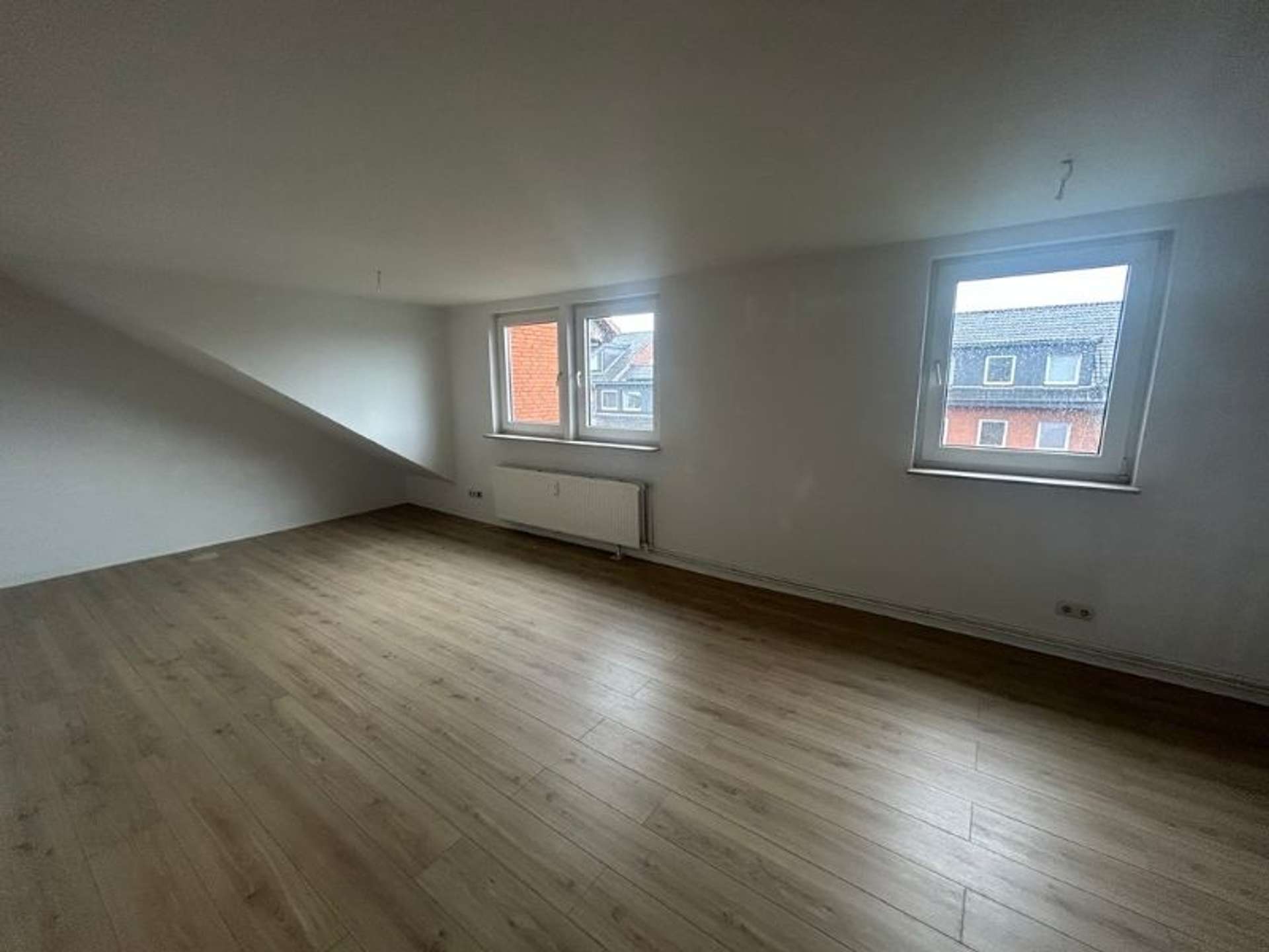 Nachmieter gesucht für eine geräumige 3 Zimmerwohnung zum 01.10.2025 in Mürwik!, Kiefernweg 38 a, 24944 Flensburg, Etagenwohnung
