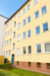 Außenansicht - Umzug gefällig? 2- Zimmerwohnung ab sofort zu vermieten!