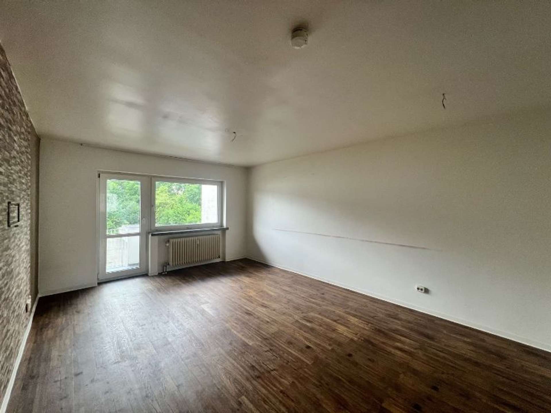 Großzügige 5-Zimmer Wohnung, Talweg 27, 29229 Celle, Etagenwohnung