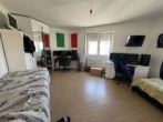 Titelbild - !!! 4-Zimmer-Wohnung !!! WBS für mind. 100 m² erforderlich !!!