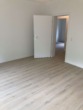 Schlafzimmer - Schöne 3-Zimmerwohnung mit Dusche und EBK!