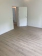 Wohnzimmer - Schöne 3-Zimmerwohnung mit Dusche und EBK!