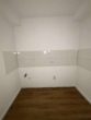 Küche Bild 1/2 - Großzügige 3-Zimmer-Wohnung mit zwei Bädern & Terrasse in Düsseldorf