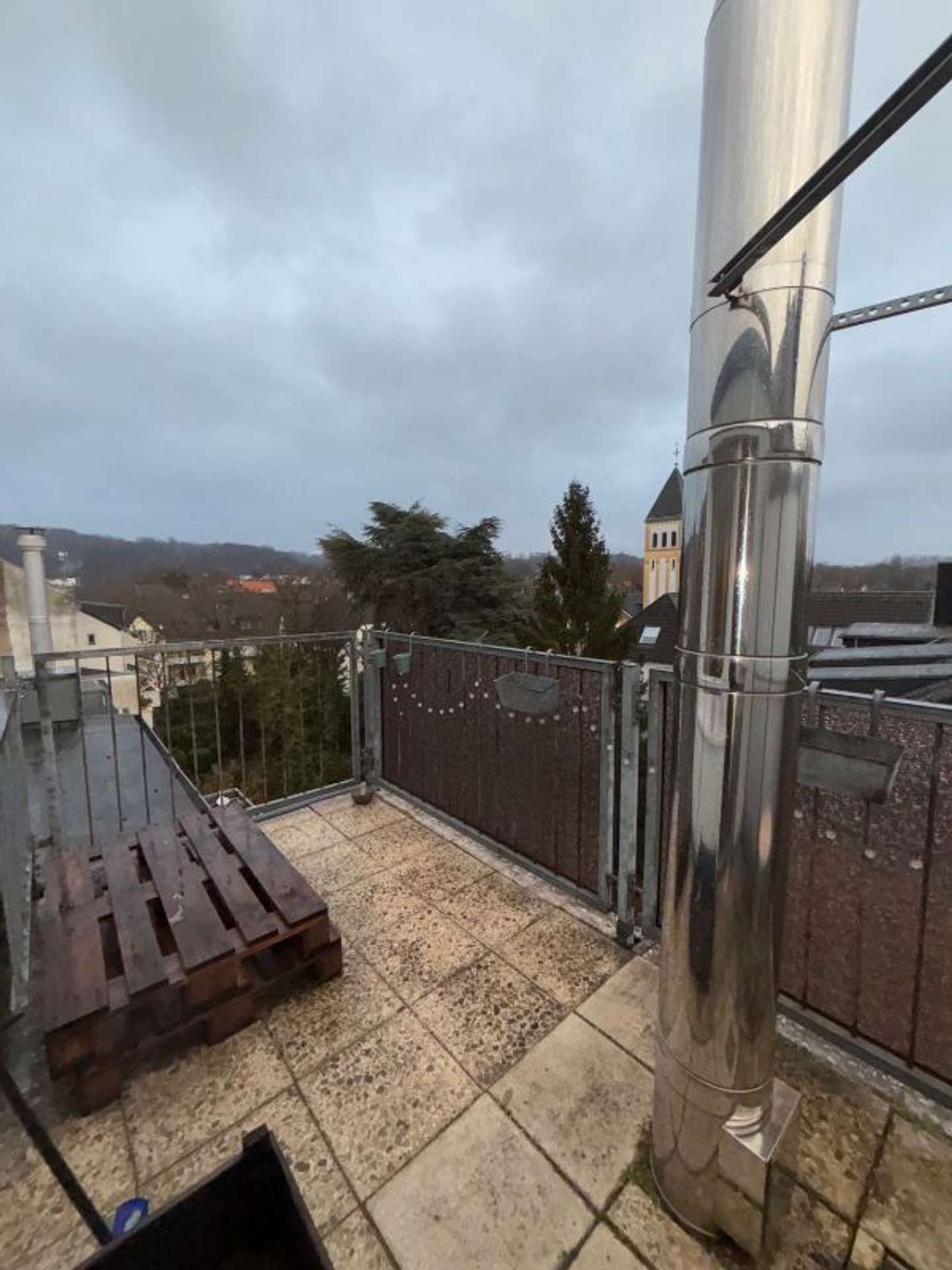 Helle 1-Zimmer-Wohnung mit Kochnische & großer Dachterrasse – Grafenberger Allee 355, Grafenberger Allee 355, 40235 Düsseldorf, Etagenwohnung