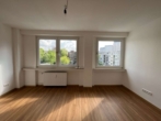 Wohnzimmer - Perfekte Citywohnung – sehr schöne- 2-Zimmerwohnung – Synagogenplatz!
